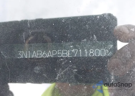 2011 Nissan Sentra 2.0S из США, поврежденный, VIN 3N1AB6AP5BL711800